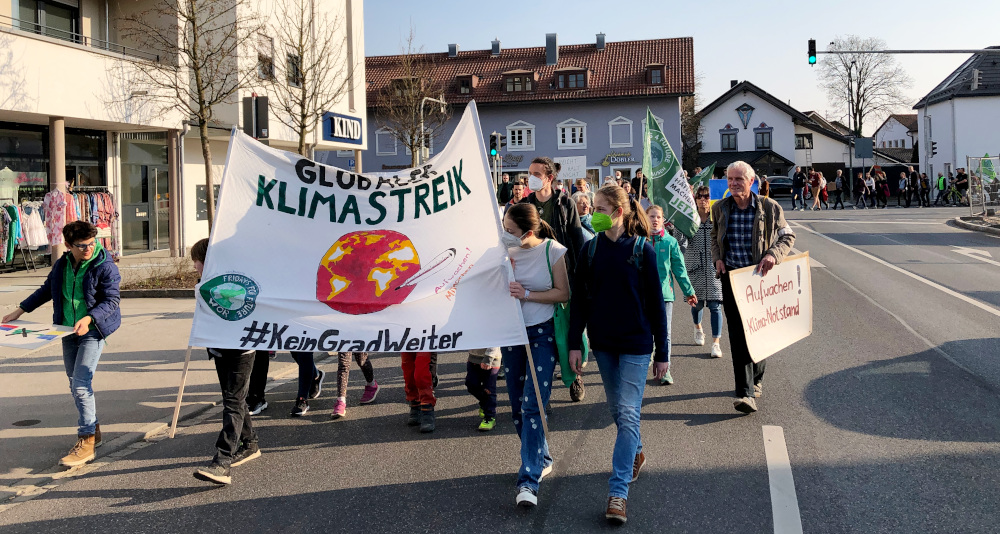 Bürger beim Klimastreik - März 2022